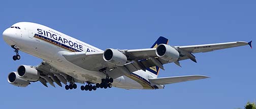 Singapore Airlines Airbus A380-841 9V-SKK, August 20, 2013